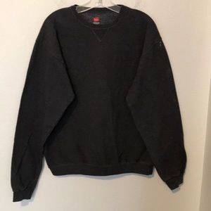 HANES SWEATSHIRT DARK GREY SIZE M BIT OF PAINT ON SLEEVES OTHERWISE GREAT COND.